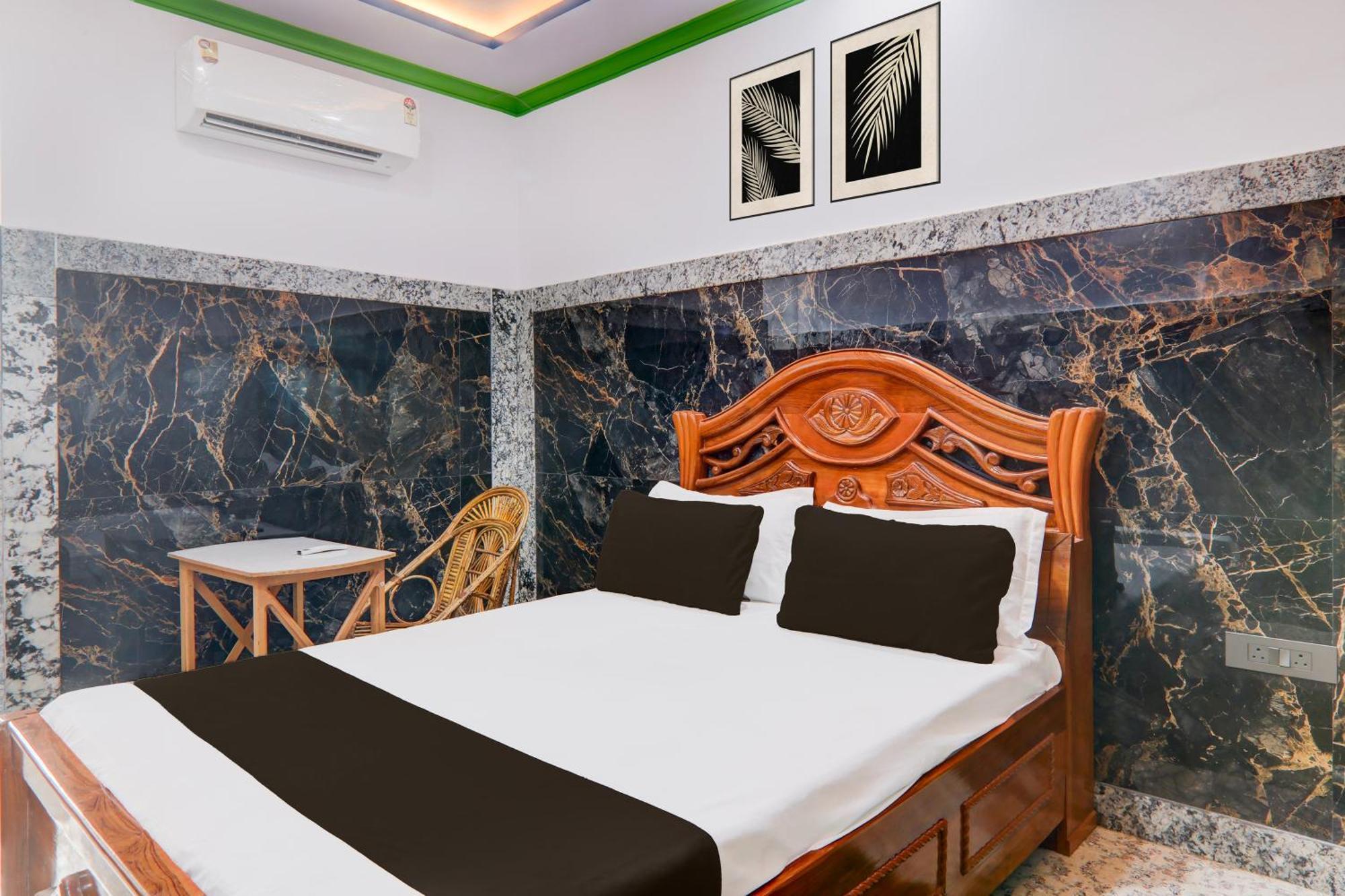 Hotel O Aman Sagar Goshainganj Buitenkant foto